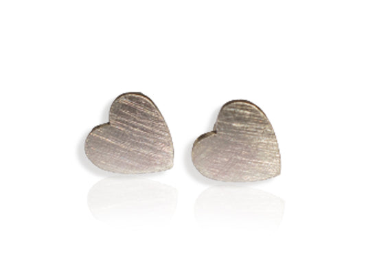 Cwtch Plain Silver Studs